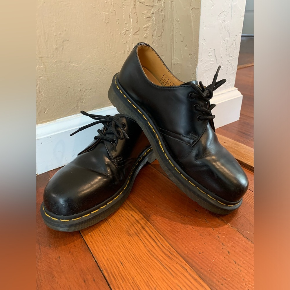 Women’s 1461 Doc Martens Size 7 Black
